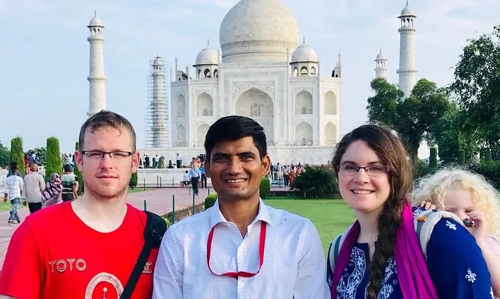 Full-Day Private Tour in Agra with Lunch