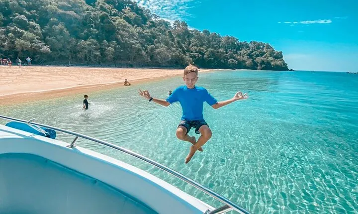 Koh Rok and Koh Ha Private Boat Tour