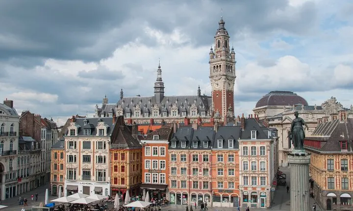Lille Scavenger Hunt and Highlights Self-Guided Tour