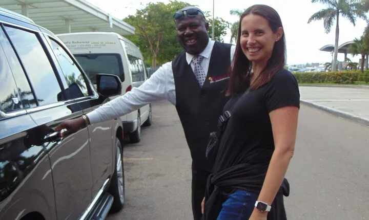 Bahamas Airport Transportation w/Free Grocery Stop-1 Way Private
