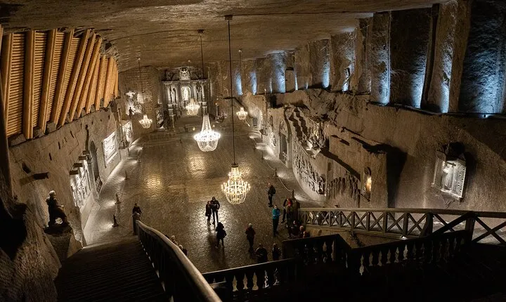 Wieliczka Salt Mine Guided Tour from Krakow - Private Transport