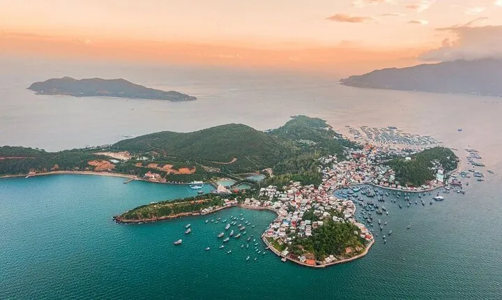 Private Tour Explore Nha Trang Islands - Snorkeling - Basket Boat