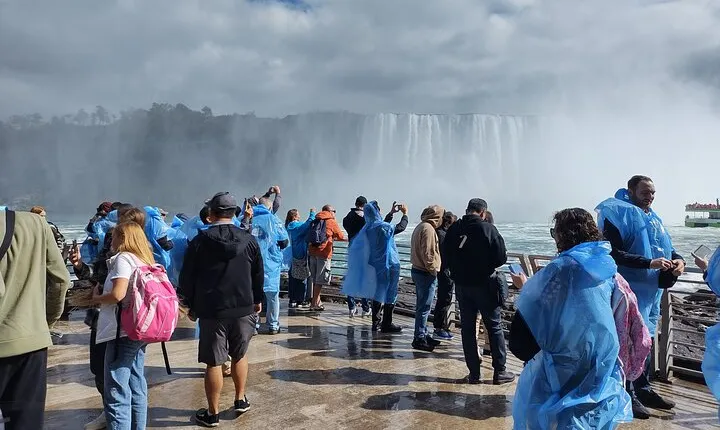 Niagara Falls Private Custom Tour from Toronto Area