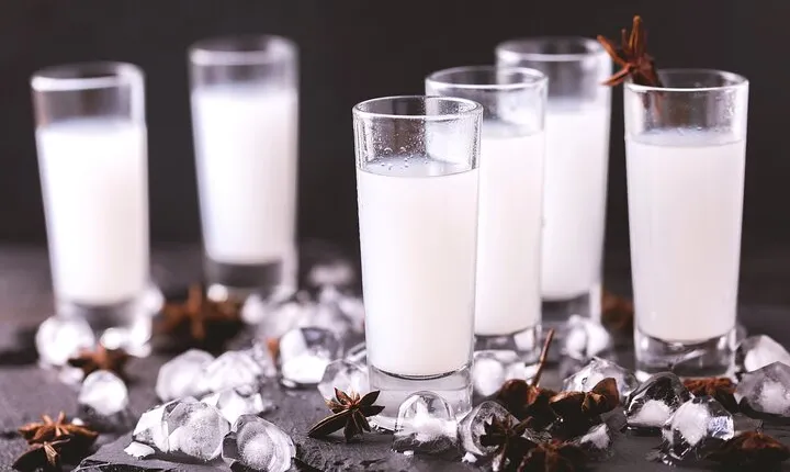 Athens: Experience Ouzo Tasting at Athens Oldest Distillery