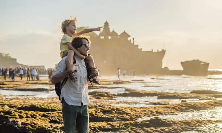 Tanah Lot - Jatiluwih (UNESCO) - Bedugul and Ulun Danu Temple Tour