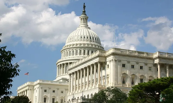 DC Monuments & Memorials Guided Minibus City Tour