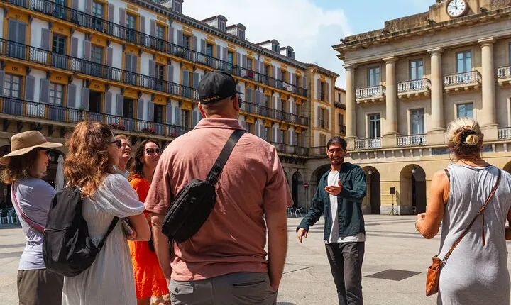 Walking Tour Old town
