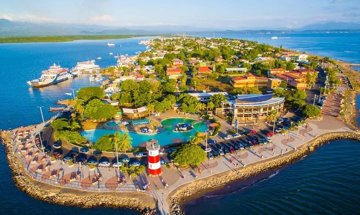 Crocodile Jungle River Safari & Puntarenas Cultural Highlights
