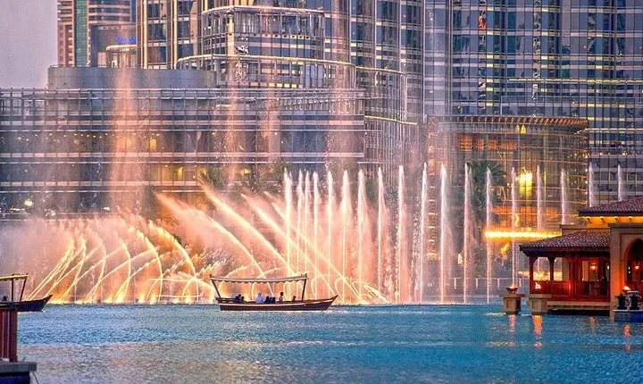 Lake Ride - Dubai Fountain 