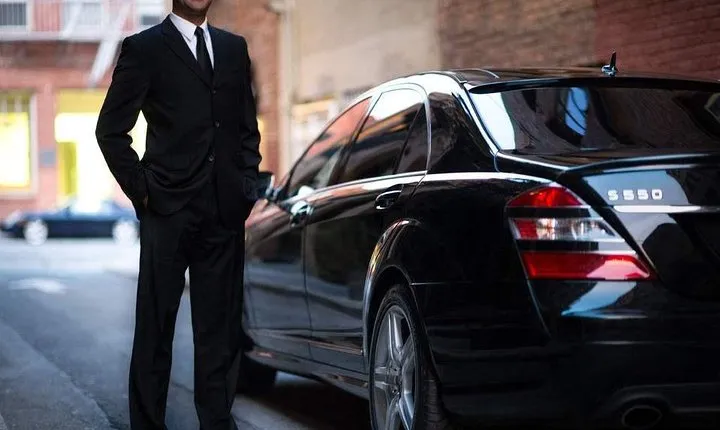 Private Transfer to Shanghai Cruise Port from Pudong or Hongqiao Airport