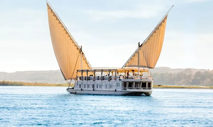 3 Nights from Aswan to Luxor Dahabiya Nile Cruise and Abu Simbel
