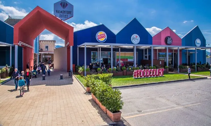 Private Shopping Tour from Rome Hotels to Valmontone Outlet