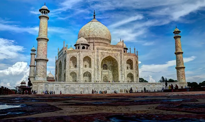Private Same Day Agra Taj Mahal Tour from New Delhi