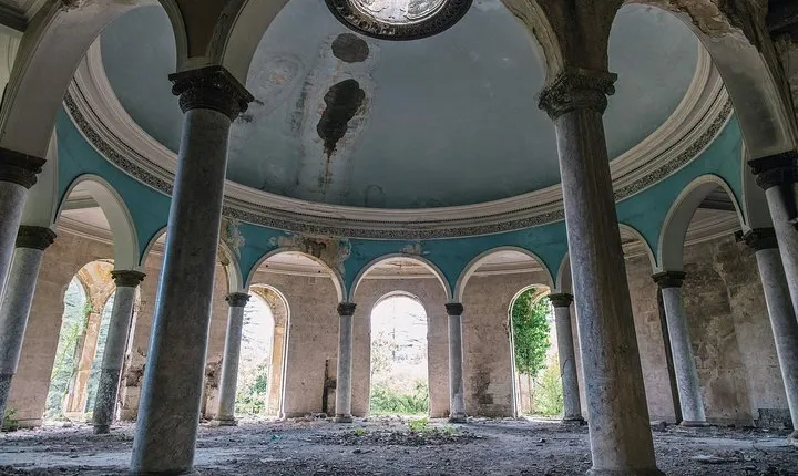 Tskaltubo and Chiatura: 2-days urbex tour
