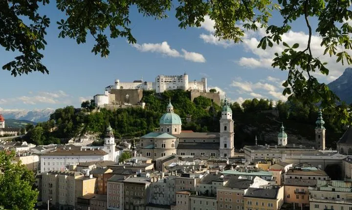 Salzburg Highlight Tour with Fortress Hohensalzburg