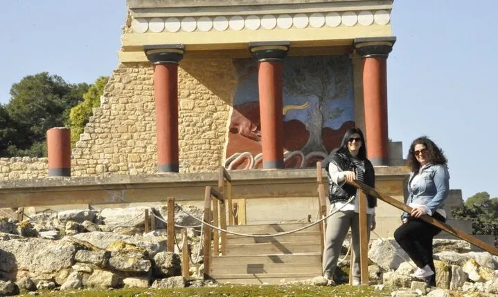 Knossos & Lasithi Plateau: Villages, Olive Oil Tour From Elounda