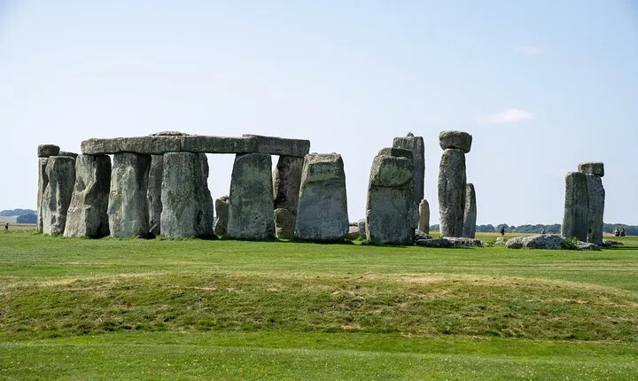 Bath and Stonehenge From London - Private Luxury Day Tour