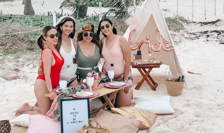 Luxury picnic on the beach