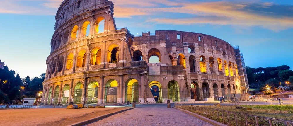 Semi-private tour of Colosseum and ancient Rome - maximum 15 people