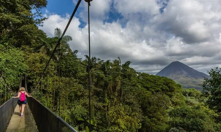 Hanging Bridges & Arenal Volcano with Lunch and Hotsprings