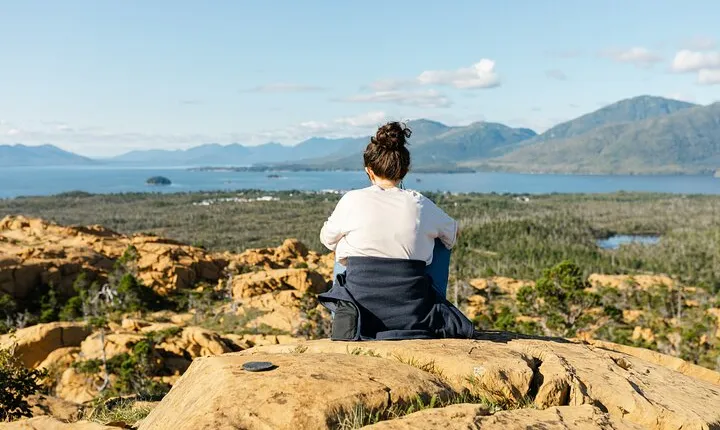 Alaskan Escape: Cruise, Hike, and Cultural Immersion