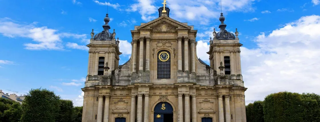 Self-guided audio tour of Versailles beyond the palace walls