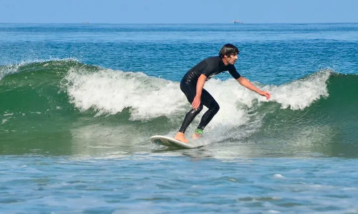 2 hours surf lesson in Agadir