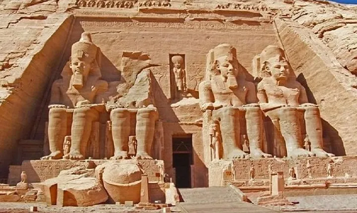 private trip to Abu Simbel Temple