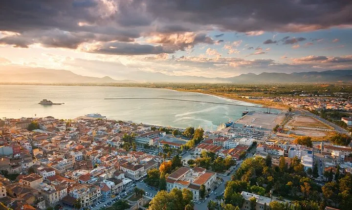 Argolis Private Tour: Corinth Canal, Old Corinth, Nafplio, Mycenae and Epidaurus