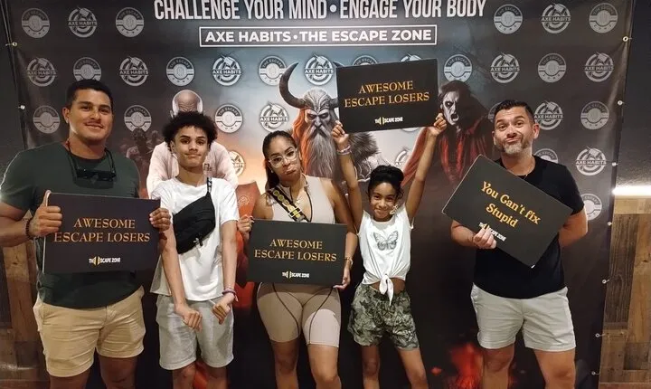 Axe Throwing Axeperience 90 Min