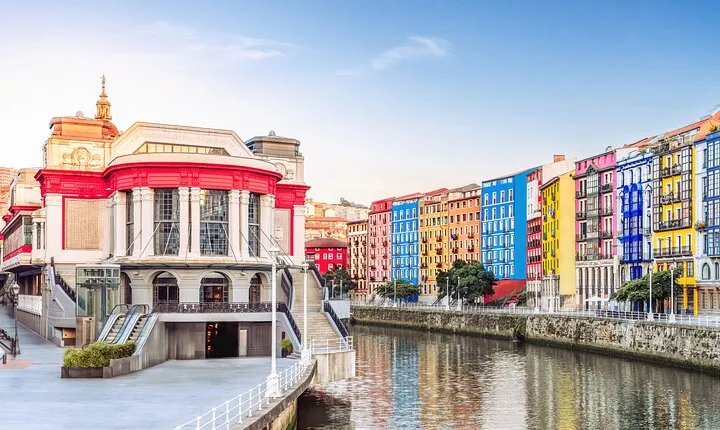 Bilbao’s Timeless Trail: Art & History Walk
