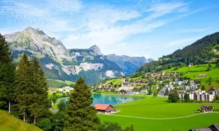 Engelberg Day Tour from Zurich with Lucerne Stop