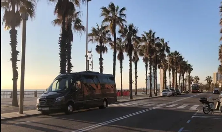 Private Transfer from Barcelona city to Harbor up to 15 people