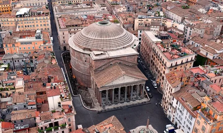 Rome: Pantheon Hosted Entry