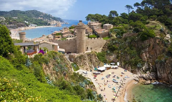 Tossa de Mar Private Tour: The most charming village on the Costa Brava