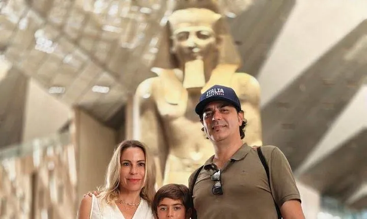 GEM and Giza Pyramids Private Tour From Cairo Hotels & Airport