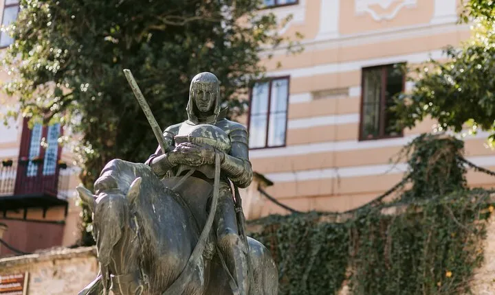 Meet Zagreb: Monuments & Sculptures Walking Tour