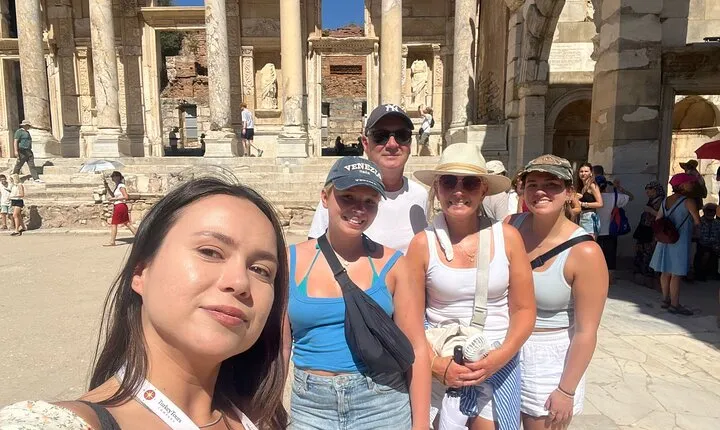 SKIP-THE-LINE: Group or Private Ephesus & Artemis Tour with LUNCH