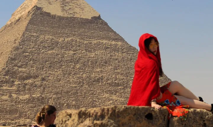 Giza Pyramids,Saqqara and Memphis full day tour