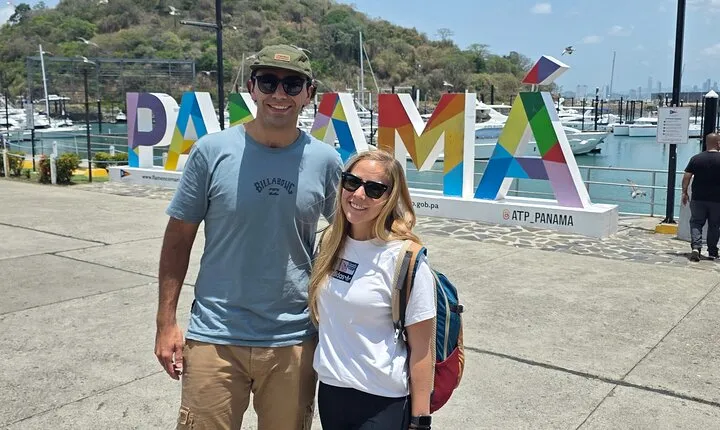 Private Layover Panama Canal & City Tour