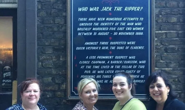 In Jack The Ripper Footsteps: Private Black Cab Tour in London