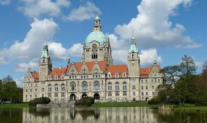 Hanover Private Walking Tour With A Professional Guide