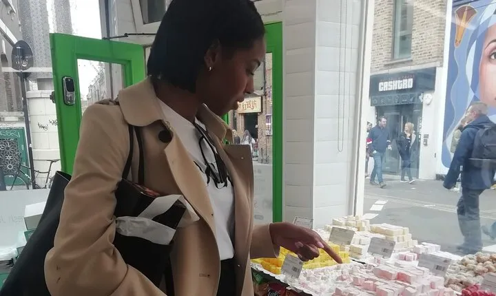 Private British Food Market Tour in East London