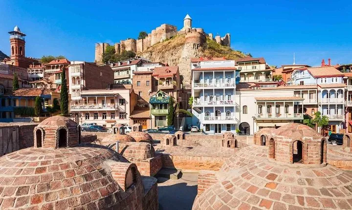 Old Tbilisi Tour: Private Walking Tour With Wine Tasting