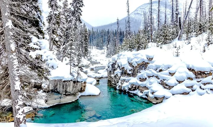 Lake Louise, Marble Canyon Icewalk and Banff Town