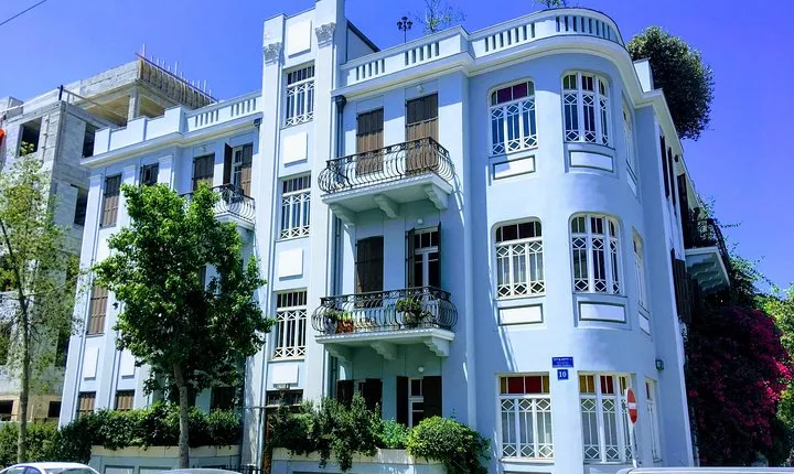 The Story of Gan HaHashmal: A Self-Guided Audio Tour