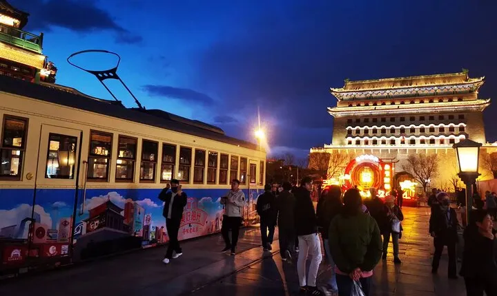Forbidden City and Qianmen Snack Hutong Walking Private Tour