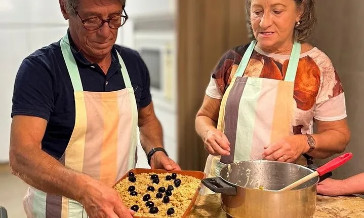 Cooking Workshop in Cascais (group of 4 min)
