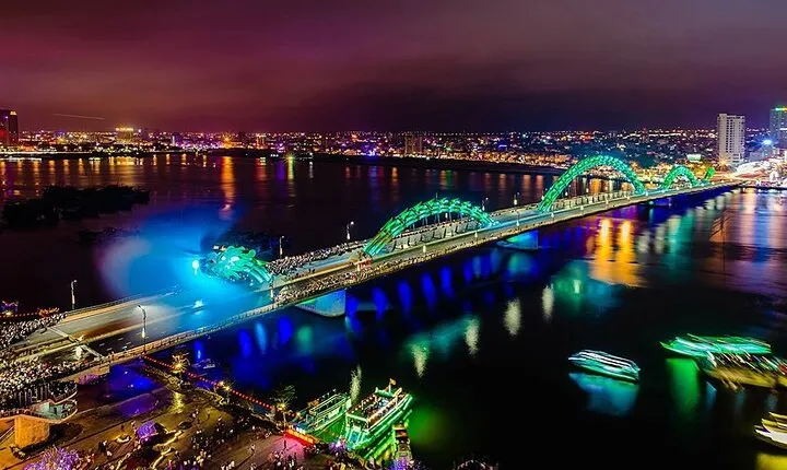 Da Nang Highlights: Ba Na Hills, Golden Bridge & Dragon Bridge