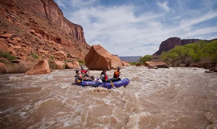 Full day Fisher Towers Rafting - Moab
